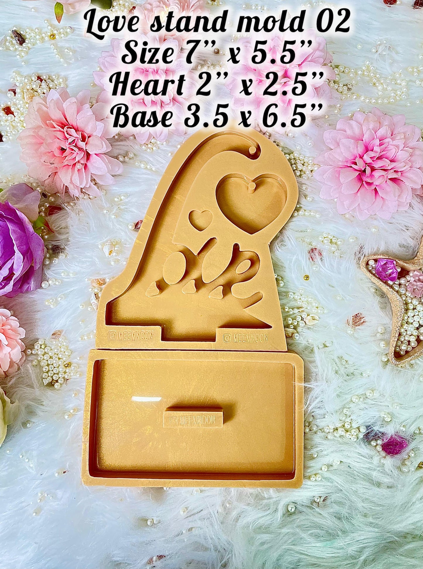 Love Stand Mold 02
