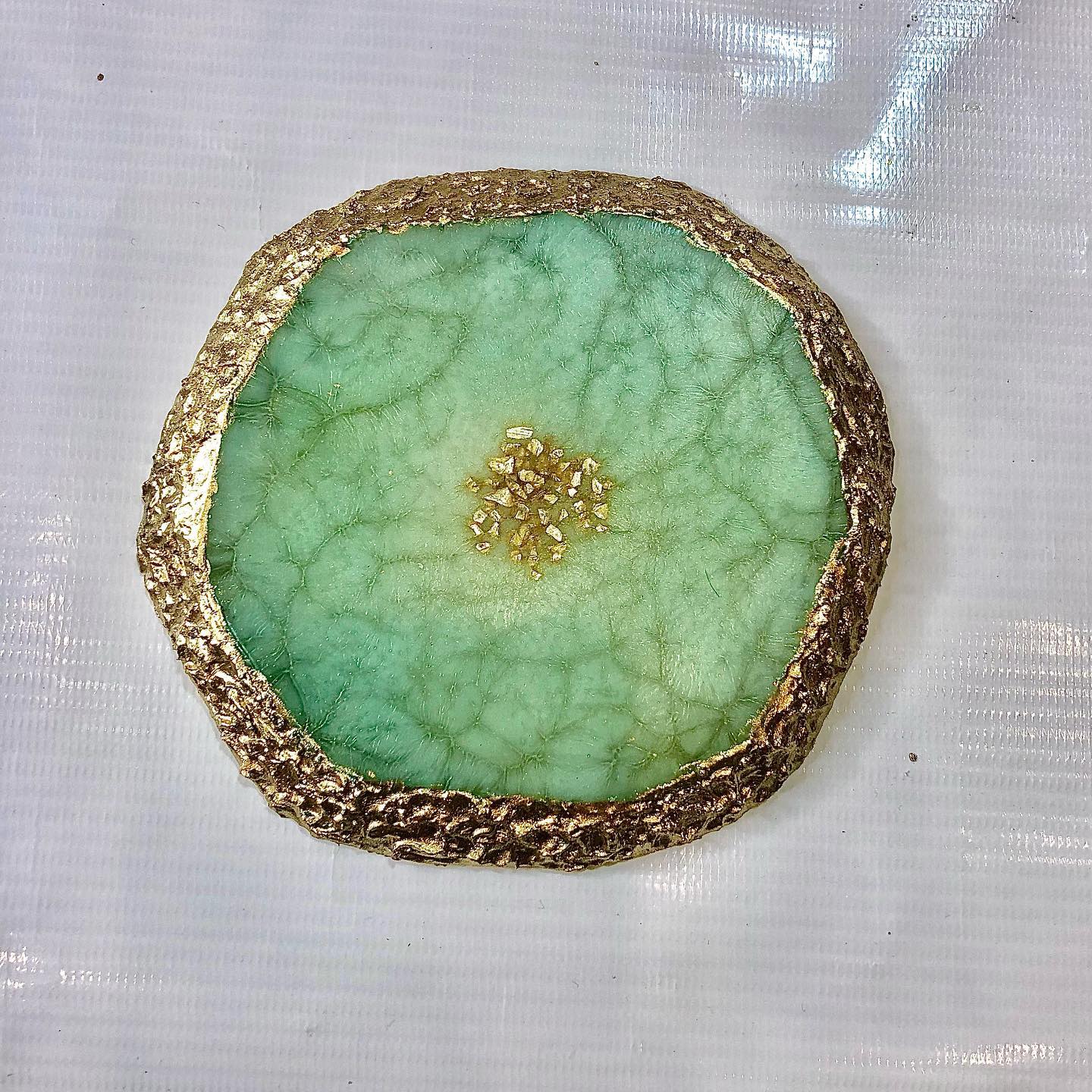 Crusty Edges Round Coaster Mold