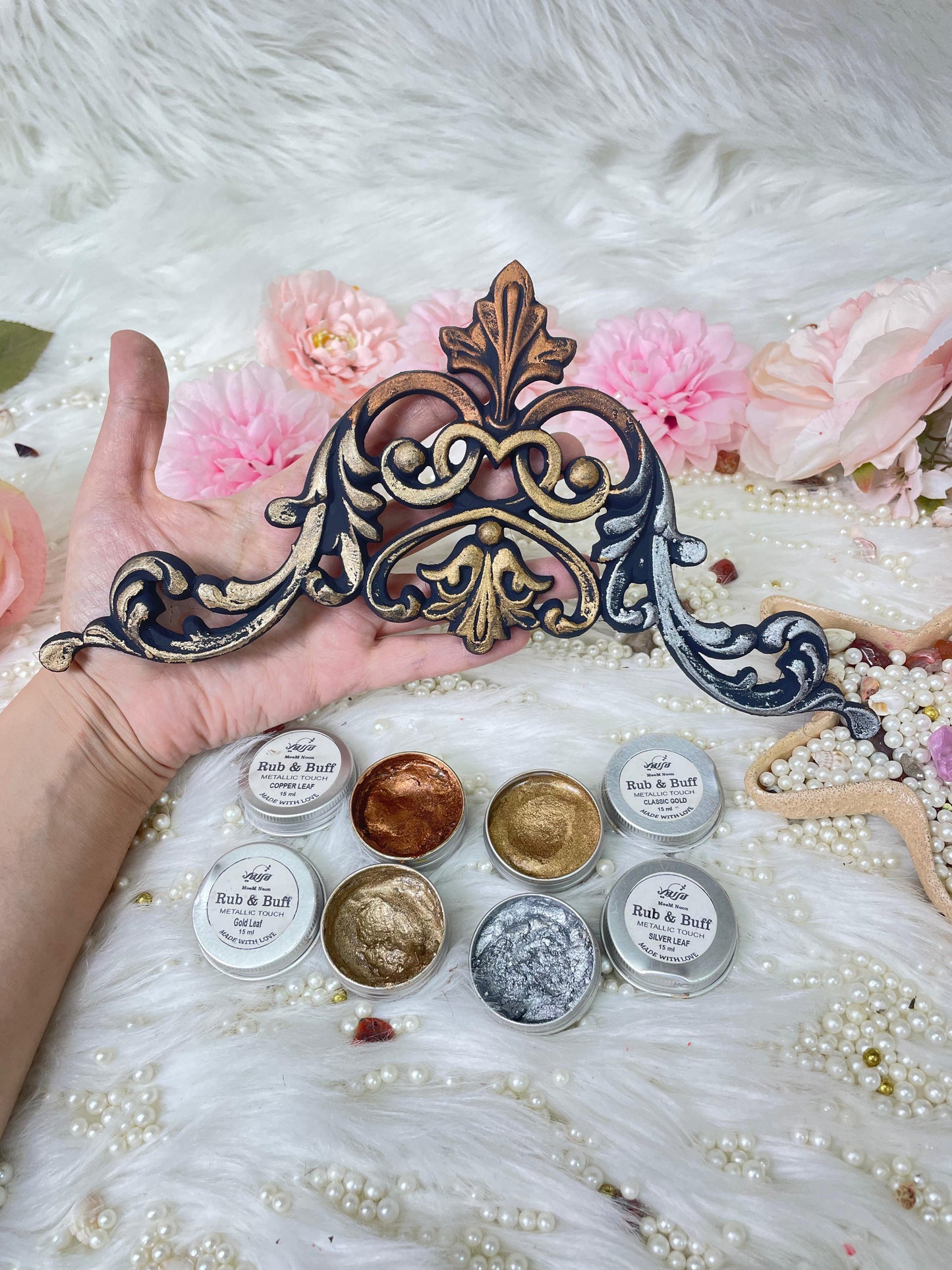 Rub and Buff // Gilding Wax