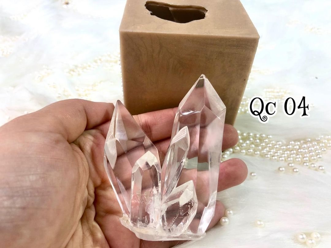 Crystals Quartz Mold Qc 04