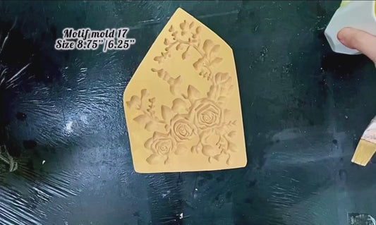 Motif Mold 17