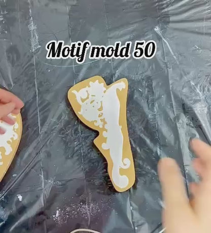 Motif Mold 50